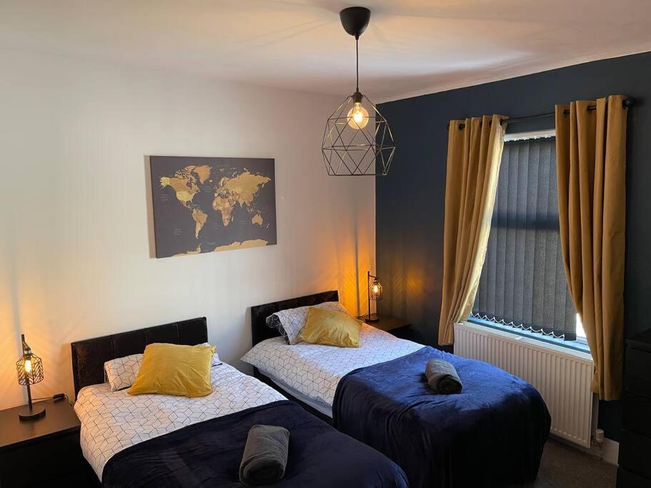 Luxury Accommodation. Wallasey Exteriör bild